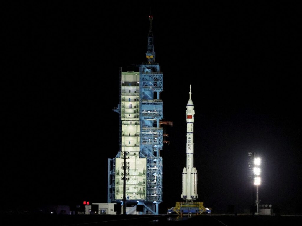 La mission spatiale chinoise Shenzhou-19 de retour sur Terre