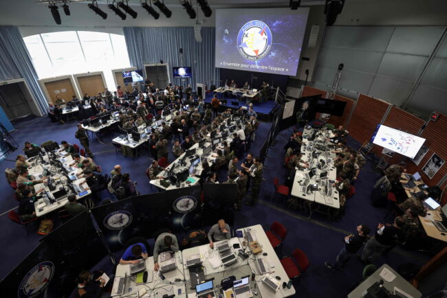 Exercice militaire «AsterX» : l’espace, nouvelle idée fixe pour la France