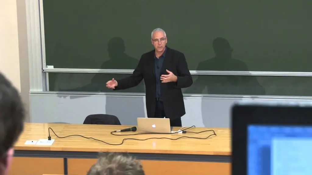 04A Culture Numérique – Démocratie technique et puissances industrielles