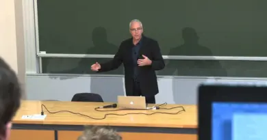 04A Culture Numérique – Démocratie technique et puissances industrielles