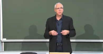 04B Culture Numérique – Démocratie technique et puissances industrielles