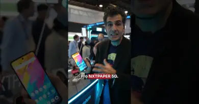 1 smartphone 2 technologies d’écran chez TCL !