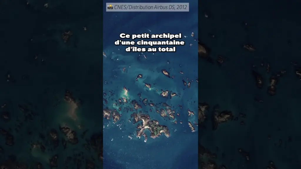 Cette semaine, découvrez les îles Chausey observées par un satellite Pléiades 🛰️🏝️ #hebdomaterre