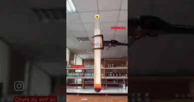 Expérience de feu sous l’eau #feu #experience #chimie #physics #education #science #acid #base