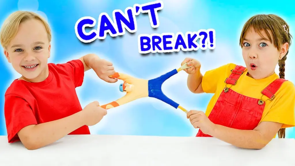 Gonfler des jouets jusqu’à ce qu’ils explosent – Expériences amusantes pour les enfants