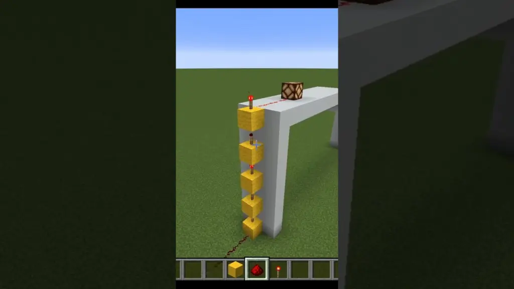 JE te MONTRE Comment créer un COURANT Redstone VERTICAL compact dans Minecraft 🚀 #minecraft