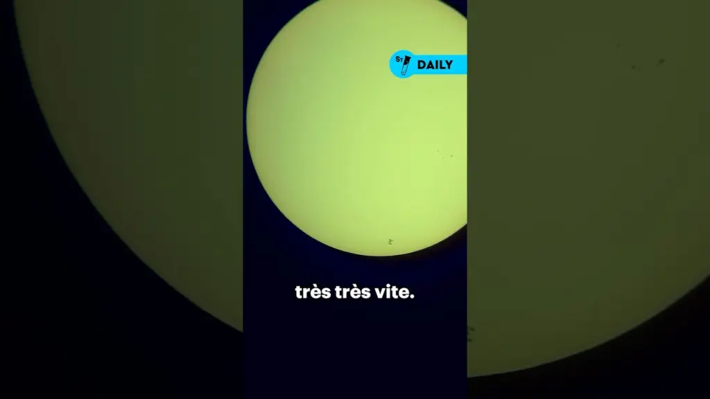 La station spatiale internationale devant le Soleil 🛰️☀️ #telescope #science @astroniko