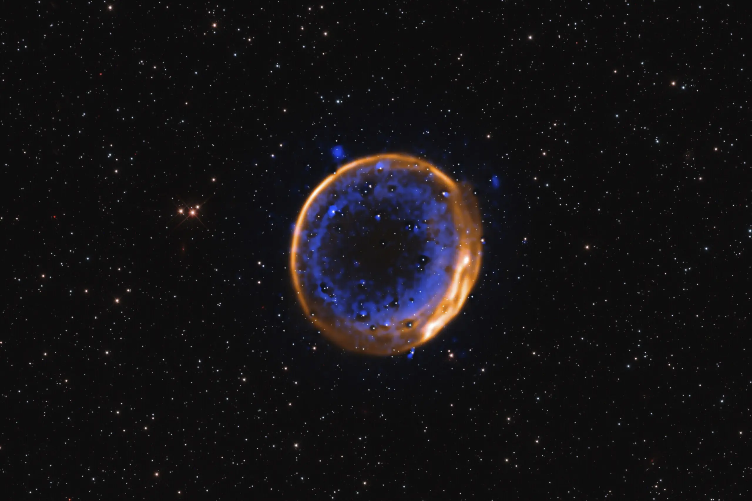 L’explosion en deux temps d’une supernova de type Ia mise en évidence