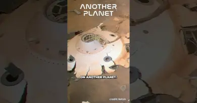 NASA Spot Wreckage on Mars