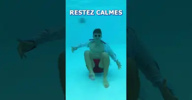 SURVIVRE LONGTEMPS dans L’EAU ! #science #experience #education #eau #piscine #apprendre #baignade