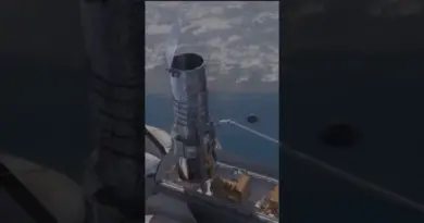 Space Shuttle Atlantis releases the Hubble Space Telescope after Servicing Mission 4