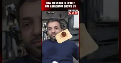 Space Viral Video: UAE Astronaut Shows How He Enjoys Honey Sandwich in Space #shorts