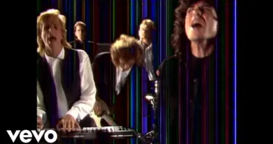 The Hooters – Satellite (Video)