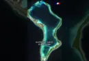 Une piste d’atterrissage au beau milieu de l’océan indien ? 🧐